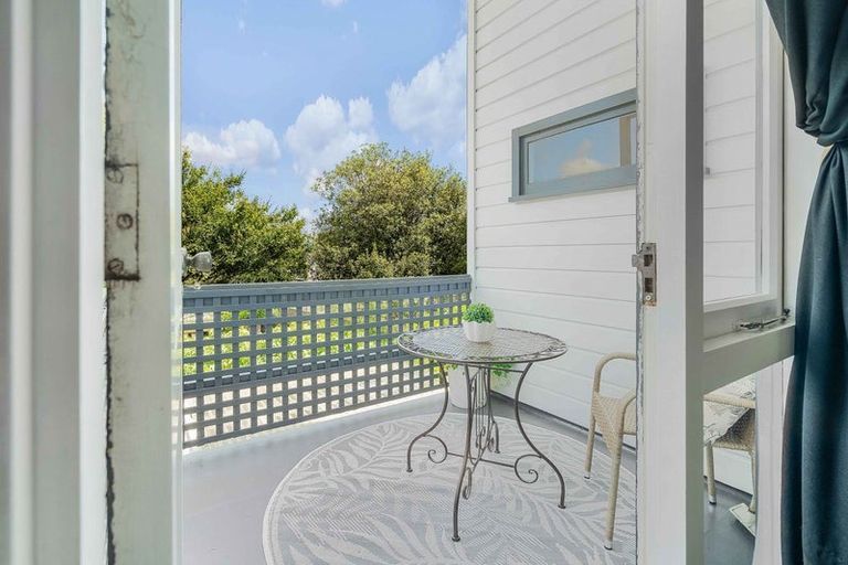 Photo of property in 7 Rachel Place, Avonhead, Christchurch, 8042