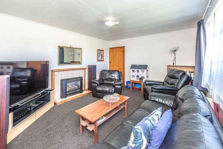 Photo of property in 1 Matarawa Street, Whanganui East, Whanganui, 4500