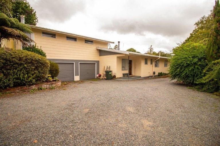 Photo of property in 22 Tutaenui Road, Marton, 4710