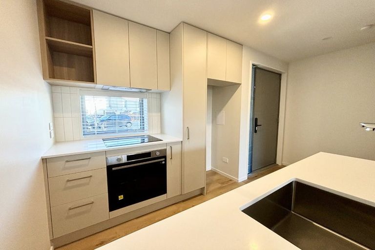 Photo of property in 75 Bampton Street, Shirley, Christchurch, 8061