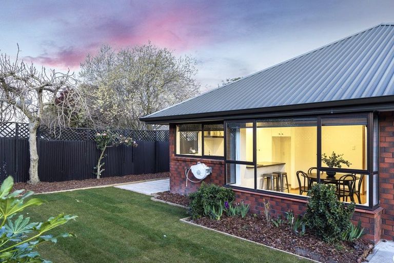 Photo of property in 6d Rimu Street, Riccarton, Christchurch, 8041