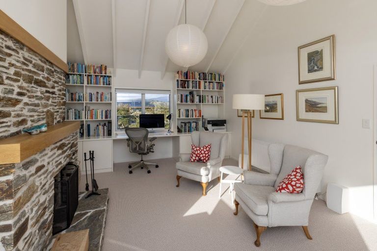 Photo of property in 5 Wharemauku Road, Raumati Beach, Paraparaumu, 5032