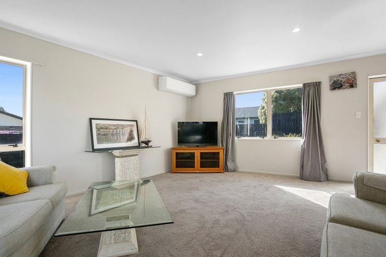 Photo of property in 3 Hilliard Place, Leamington, Cambridge, 3432