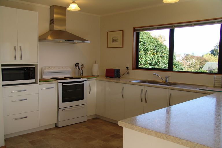 Photo of property in 2/794 Kihikihi Road, Te Awamutu, 3800