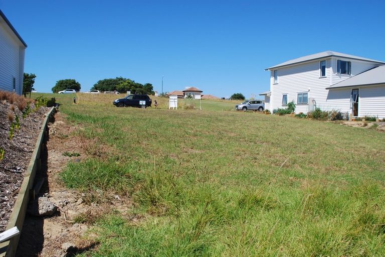 Photo of property in 315 Pinecrest Drive, Gulf Harbour, Whangaparaoa, 0930