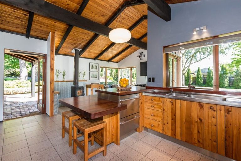 Photo of property in 16 Miller Street, Otane, 4202