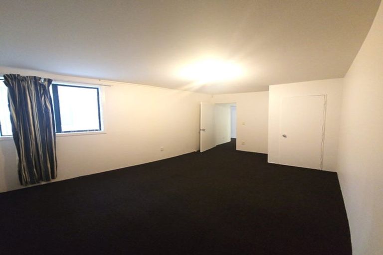 Photo of property in 5u6 Hopper Street, Mount Cook, Wellington, 6011