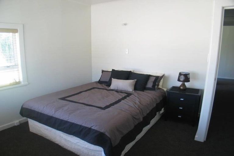 Photo of property in 1/31 Halsey Road, Manurewa, Auckland, 2102