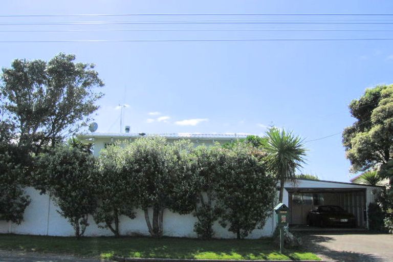 Photo of property in 59 Motiti Road, Papamoa Beach, Papamoa, 3118