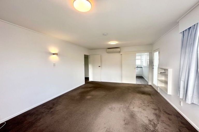 Photo of property in Miramar Villas, 19/3u Byron Street, Miramar, Wellington, 6022