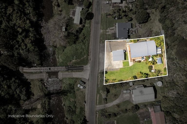 Photo of property in 26 Tapu Coroglen Road, Tapu, Thames, 3575