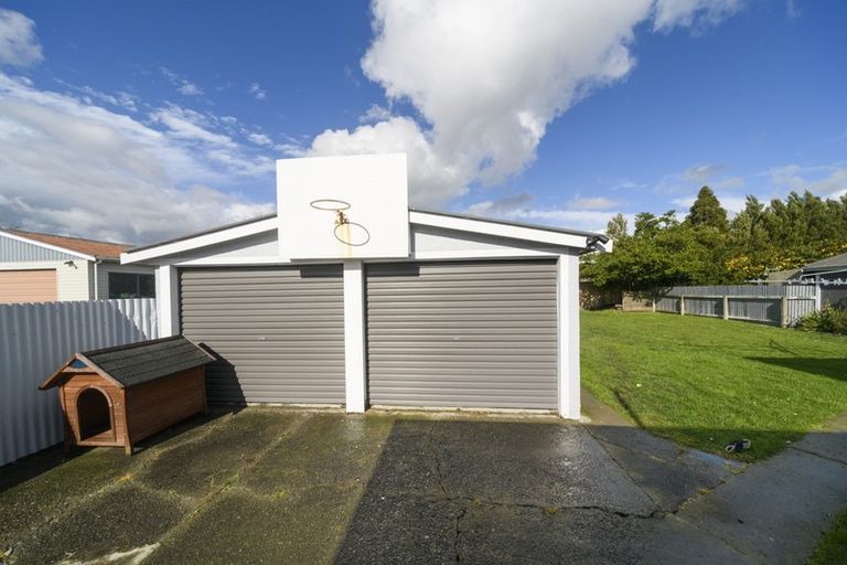 Photo of property in 22 Ronberg Street, Highbury, Palmerston North, 4412