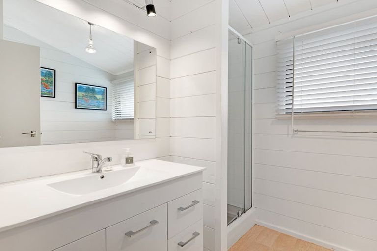 Photo of property in 9 Leeton Drive, Waipukurau, 4200