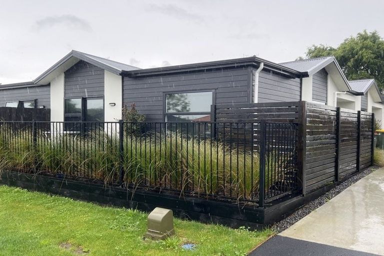 Photo of property in 152u1 Old Farm Road, Hamilton East, Hamilton, 3216