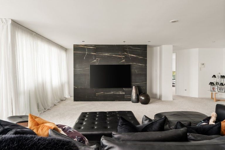 Photo of property in 1/6d Durham Street, Tauranga, 3110