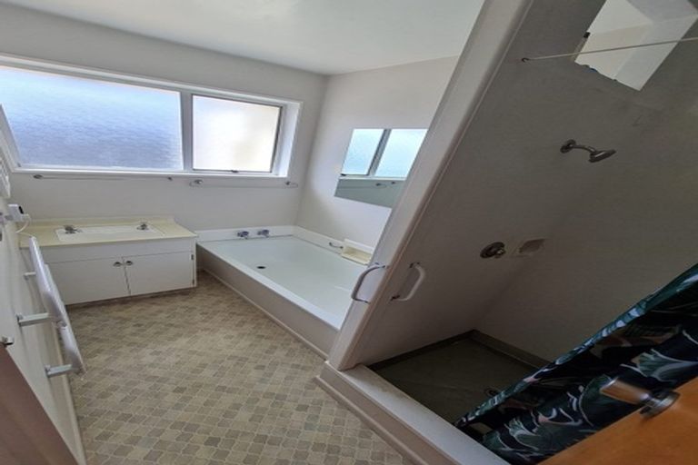 Photo of property in 12 Greenock Street, Redwood, Christchurch, 8051