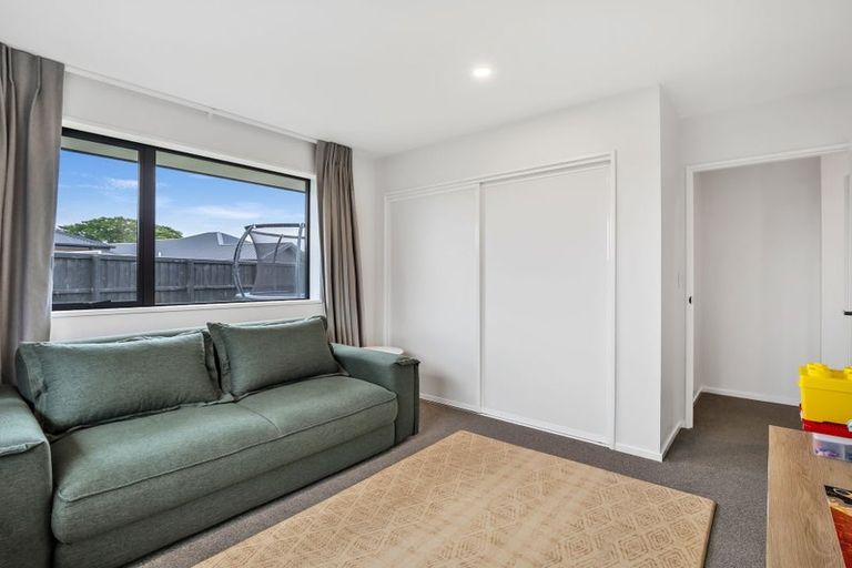 Photo of property in 13 Stackwood Avenue, Woodend, 7610