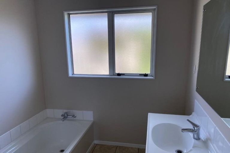 Photo of property in 86a Brougham Street, Westport, 7825