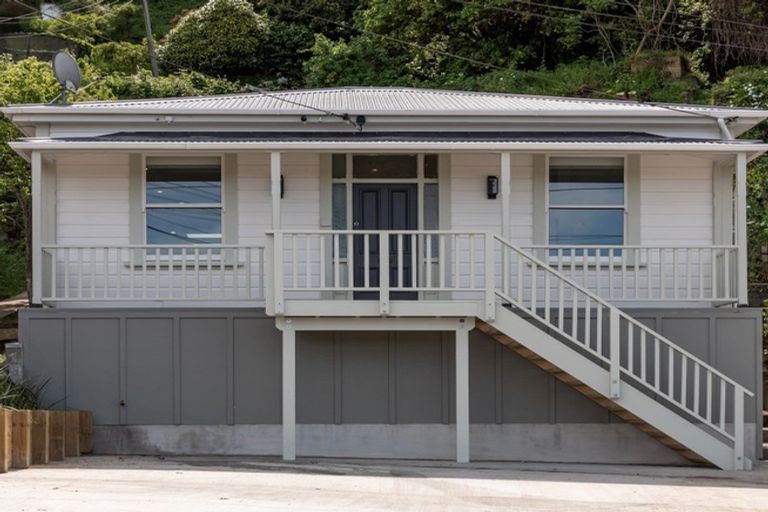 Photo of property in 38 Reuben Avenue, Brooklyn, Wellington, 6021