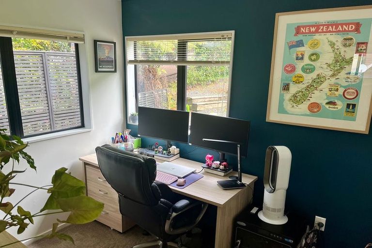 Photo of property in 2/3a City View Terrace, Birkenhead, Auckland, 0626