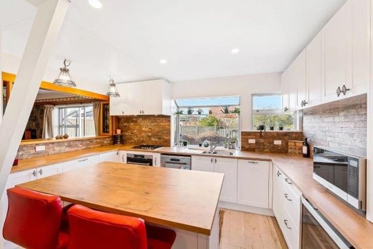 Photo of property in 53 West Street, Greytown, 5712