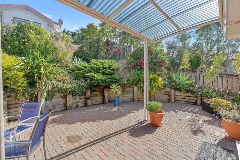 Photo of property in 29 Milan Drive, Glen Eden, Auckland, 0602