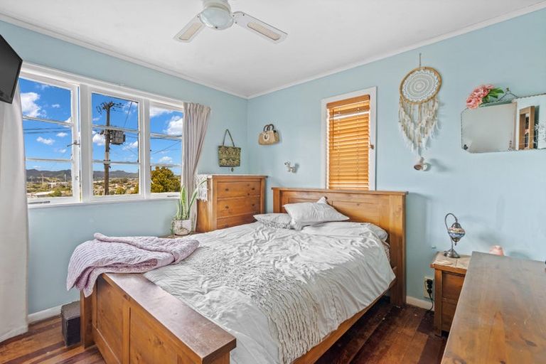 Photo of property in 30 Anzac Road, Morningside, Whangarei, 0110