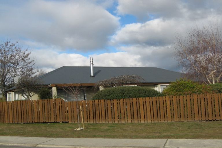 Photo of property in 115 Hunter Crescent, Wanaka, 9305