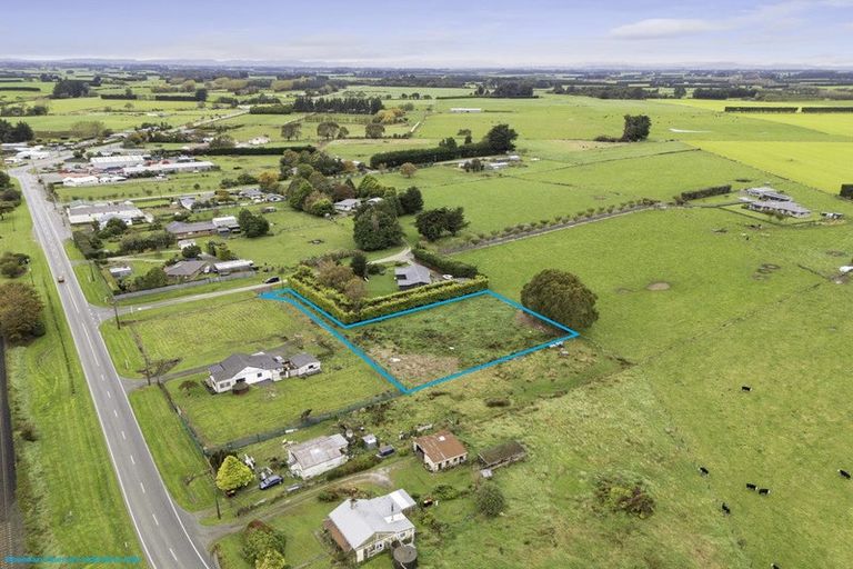 Photo of property in 4 Robertson Street, Woodlands, Invercargill, 9871