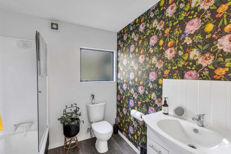 Photo of property in 57 Princes Street, Waikari, 7420