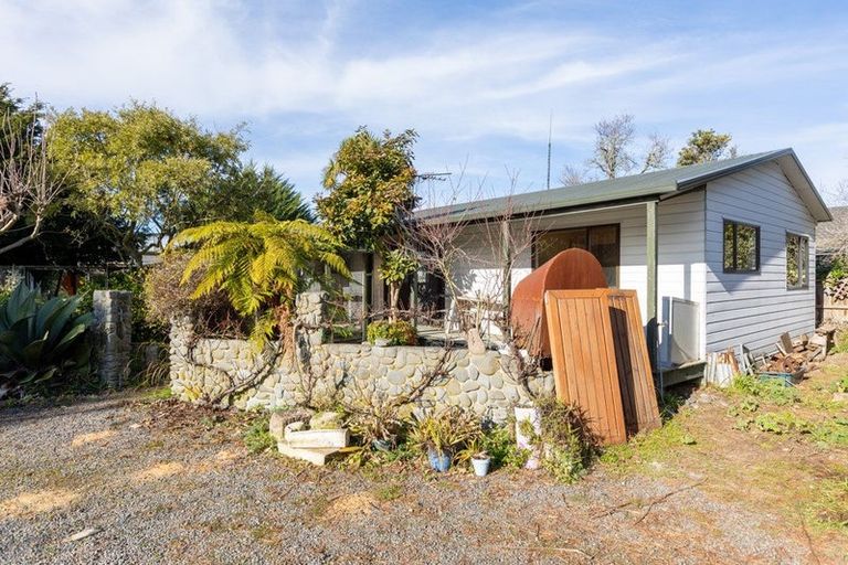 Photo of property in 88 Palmers Road, New Brighton, Christchurch, 8083