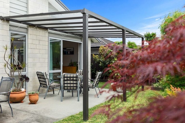 Photo of property in 128 Puhirake Crescent, Pyes Pa, Tauranga, 3112