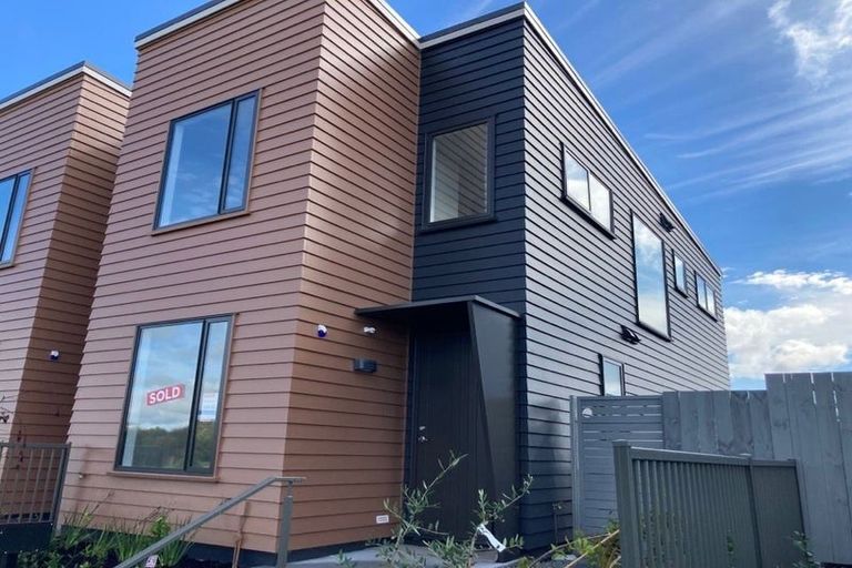 Photo of property in 43 Harewood Street, Whenuapai, Auckland, 0618