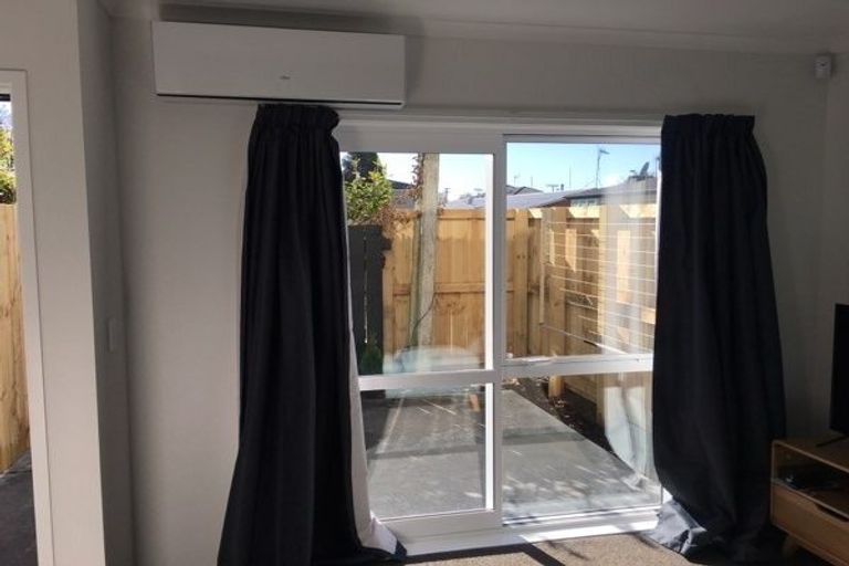Photo of property in 18/10u Burrows Place, Frankton, Hamilton, 3204