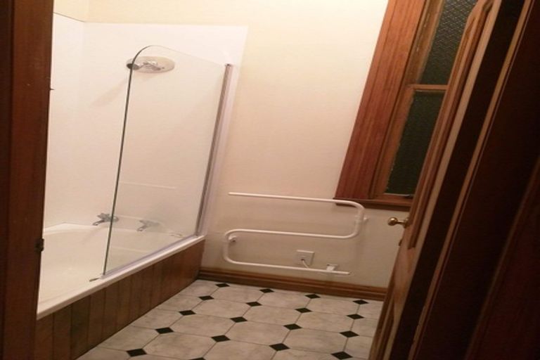 Photo of property in 20 Hinau Road, Hataitai, Wellington, 6021