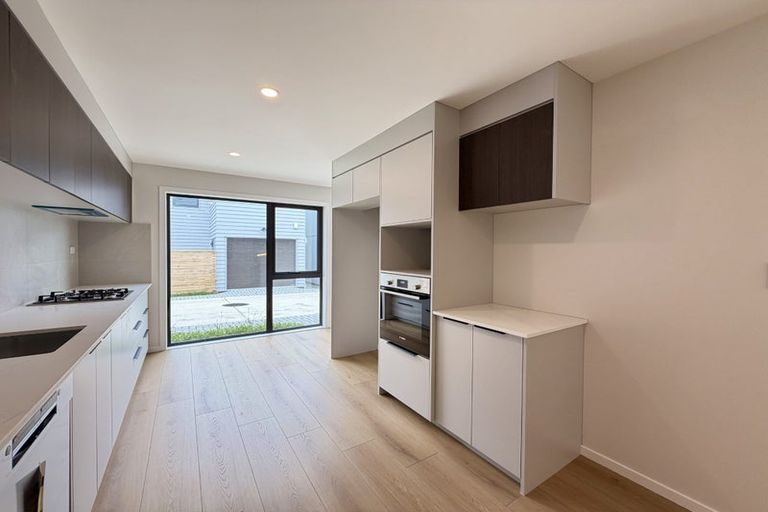 Photo of property in 42b Westgate Drive, Westgate, Auckland, 0614