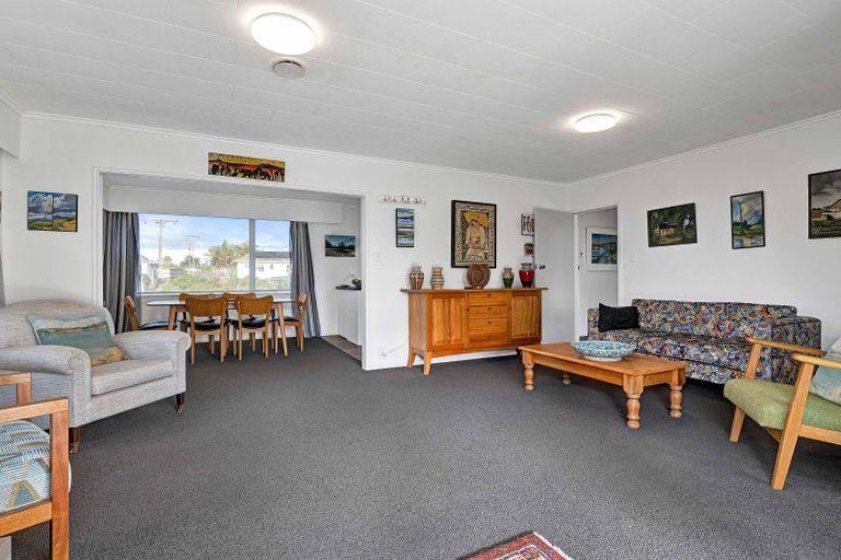 Photo of property in 93c Clemow Road, Fitzroy, New Plymouth, 4312