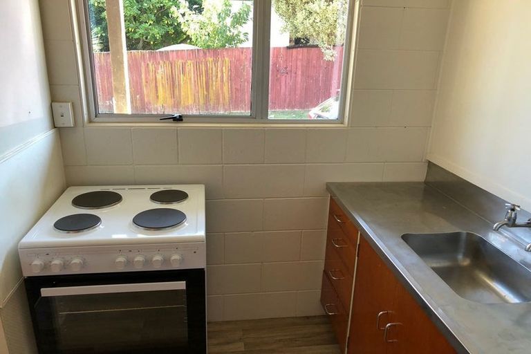 Photo of property in 3/21a Landscape Road, Papatoetoe, Auckland, 2025
