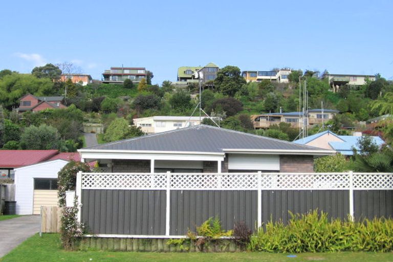 Photo of property in 105 Carlton Street, Bellevue, Tauranga, 3110