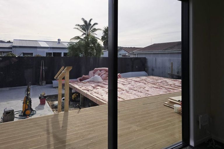 Photo of property in 12a Kauri Street, Taradale, Napier, 4112