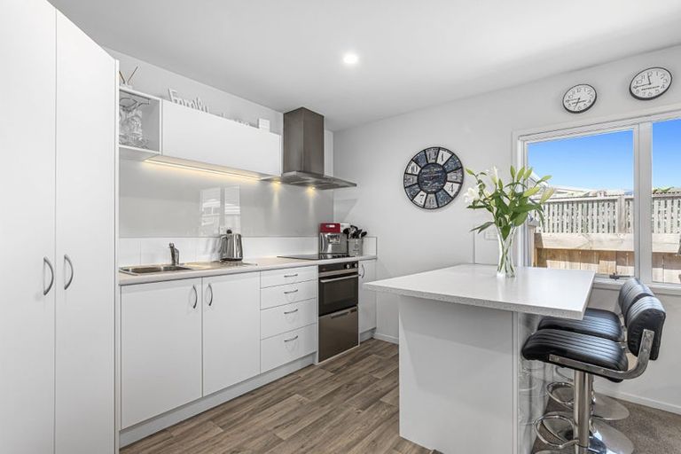 Photo of property in 214/11 Kamahi Crescent, Papamoa Beach, Papamoa, 3118