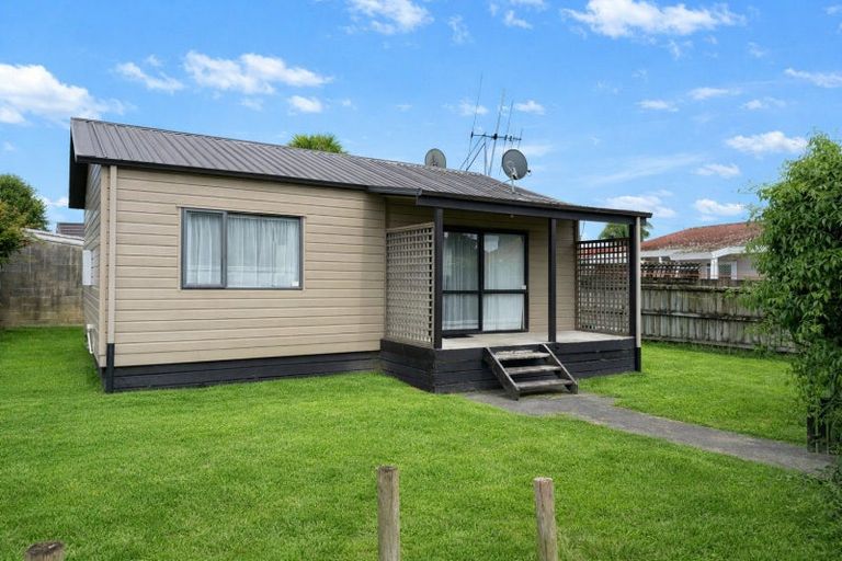 Photo of property in 7 Ross Crescent, Fairfield, Hamilton, 3214