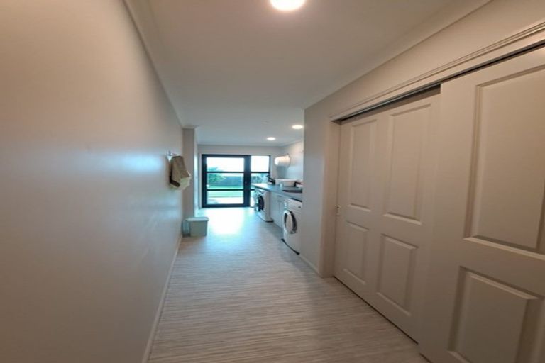Photo of property in 1259 Devon Road, Sentry Hill, New Plymouth, 4373