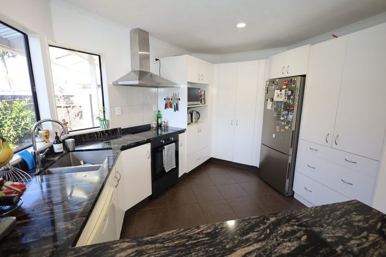 Photo of property in 30b Plateau Heights, Mount Maunganui, 3116