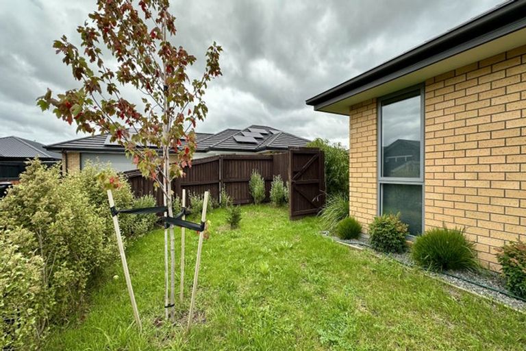 Photo of property in 10 Agathis Crescent, Wigram, Christchurch, 8025