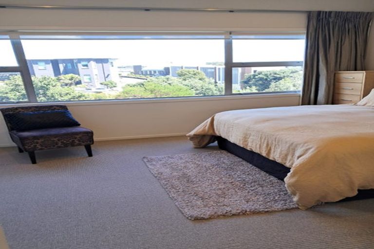 Photo of property in The Strand, 3/16 Ronald Street, Strandon, New Plymouth, 4312