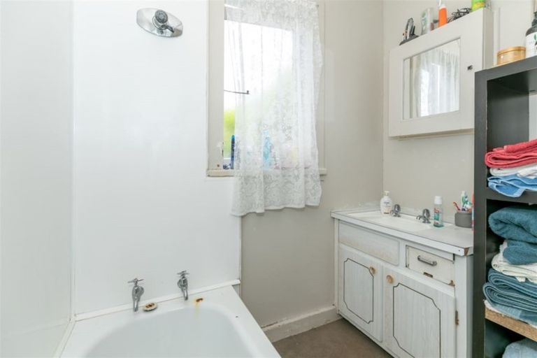 Photo of property in 9 Coates Street, Hamilton East, Hamilton, 3216