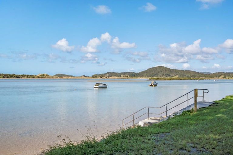 Photo of property in 1/27 Kopipi Crescent, Ngunguru, Whangarei, 0173