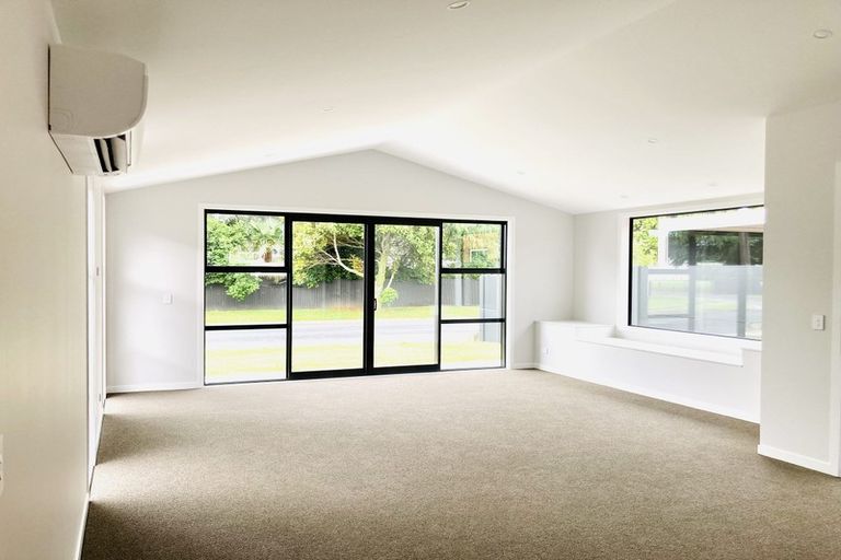 Photo of property in 6 Taylor Street, Cambridge, 3434