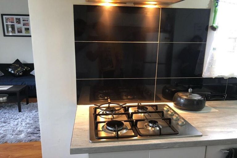 Photo of property in 4 Fields Road, Manurewa, Auckland, 2102